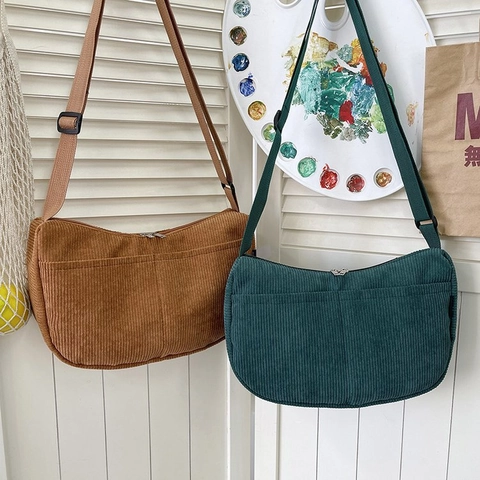 Women Corduroy Crossbody Bag Large Capacity Casual Shoulder Dumpling Bag Solid Color Korean Style Hobo Bag for Daily Travel