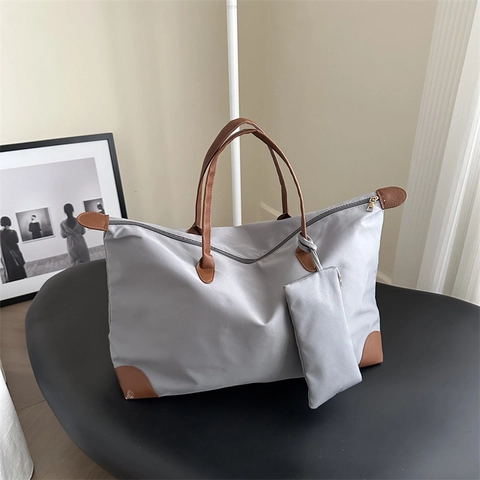 Large Capacity Tote Bag With Matching Pouch Lightweight Synthetic Leather Shoulder Bag For Women Daily Commute Travel Bag