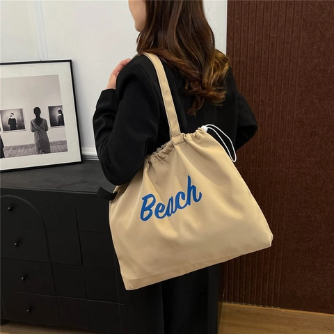 Large Capacity Women's Polyester Drawstring Tote Bag Casual Letter Print Beach Shoulder Bag Portable Simple Lightweight Handbag