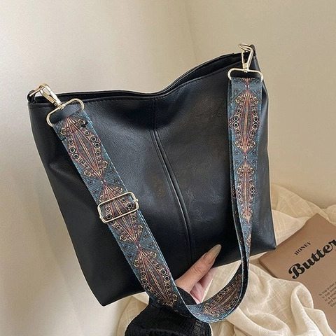 Dames Grote Capaciteit PU Leren Schoudertas Met Brede Riem Met Etnisch Patroon Stijlvolle Retro Hobo Tote Handtas