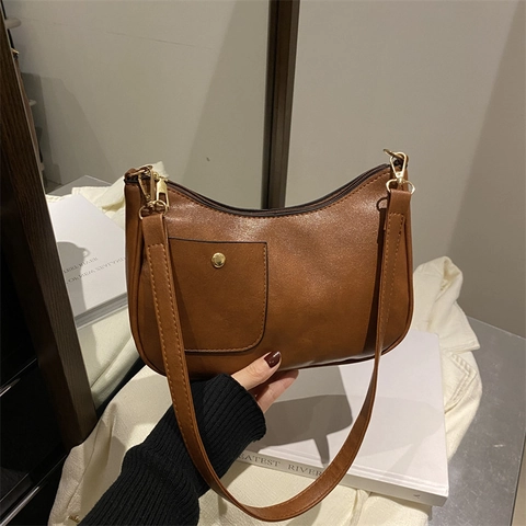 Minimalistische PU Leren Onderarmtas Dames Halve Maan Hobo Schoudertas Met Voorvak Gouden Hardware Veelzijdige Tas