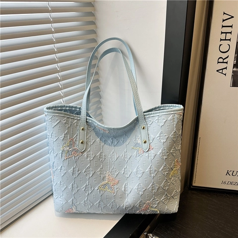 Vlinder Borduurwerk Grote PU Leren Tote Tas Mode Geblokte Gewatteerde Dames Schoudertas Underarm Commuting Tas