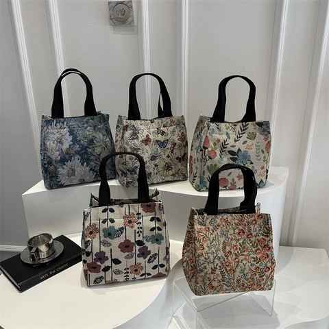 Vintage Floral Tapestry Tote Bag Women Literary Jacquard Fabric Handbag Retro Butterfly Pattern Zipper Casual Small