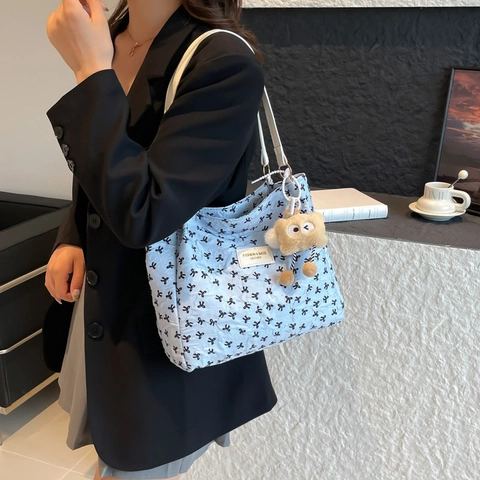 Women Bow Print Canvas Tote Bag Summer Large Capacity Casual Shoulder Bag PU Leather Strap Quilted Aesthetic Fashion Bag