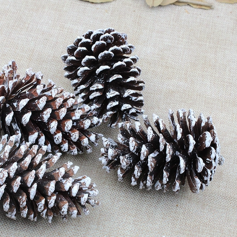Décoration de Noël en Pomme de Pin en Bois Naturel Avec Bord de Neige Blanche Ornements de Maison d'Hiver Pendentif pour Noël