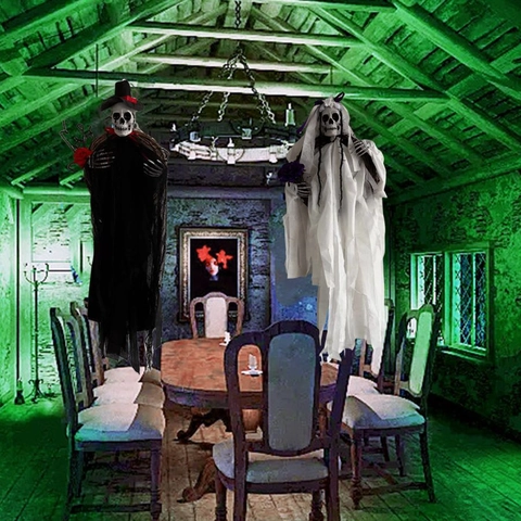 Decorazioni di Halloween con Scheletro Sposa e Sposo Fantasma Appesi Grandi Oggetti di Scena Gotici per Parete e Porta d'Ingresso