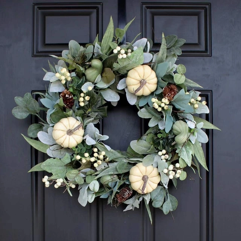 Ghirlanda di Zucche Bianche Artificiali Autunnali per Porta d'Ingresso Foglie di Eucalyptus Bacche Pigne Arredamento Casa