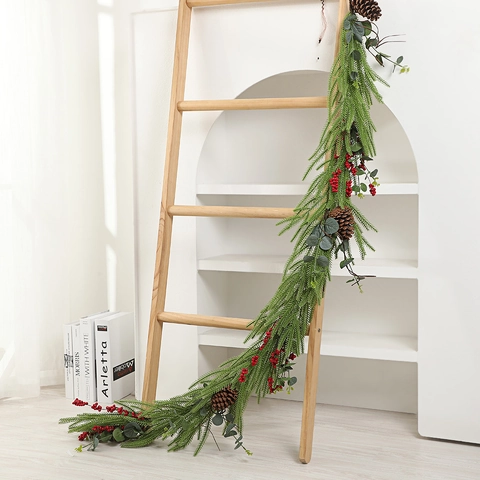 Ghirlanda Natalizia Artificiale Con Bacche Rosse Pigne Foglie di Eucalyptus Per Camino Scale Decorazioni Per Casa Rattan Verde