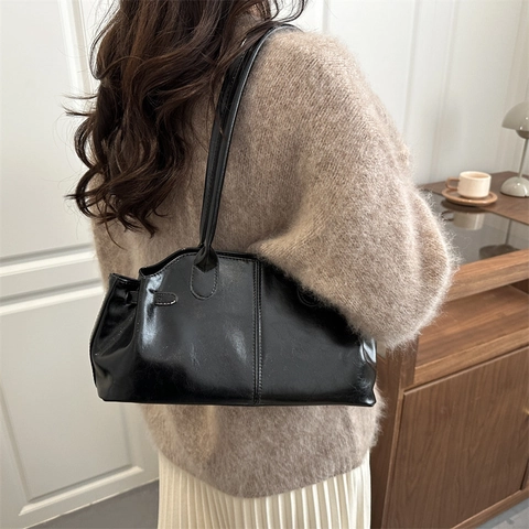 Women's Vintage Glossy PU Leather Underarm Bag Minimalist Horizontal Square Shoulder Bag Large Capacity Tote Bag For Commute