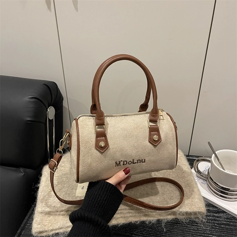 Bolso Boston Retro de Antelina para Mujer Superficie Esmerilada Bordado de Letras Bolso de Mano Bandolera Chic Crossbody