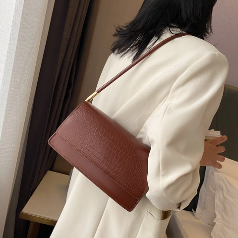 Damen Retro PU Leder Alligator Muster Schultertasche Vintage Minimalistisch Baguette Achseltasche Mit Goldbeschläge Daily Tasche