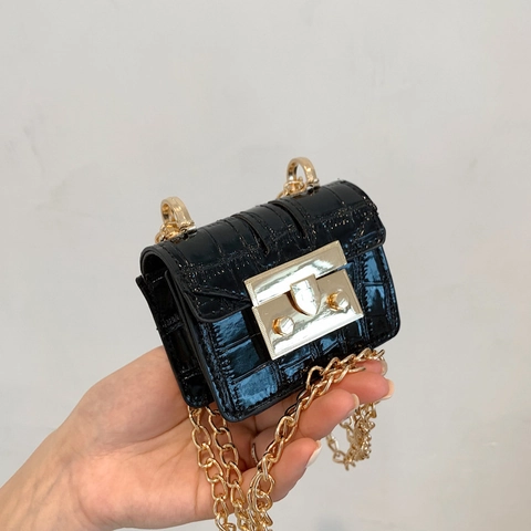 Damen Mini Krokodilmuster PU Leder Umhängetasche Mode Goldene Kettengurt Kleine Quadratische Schultertasche Für Den Alltag