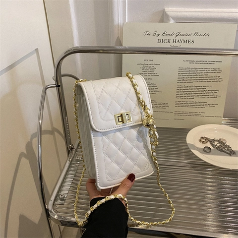 Women Quilted PU Leather Chain Shoulder Bag Small Square Phone Bag Crossbody Bag Minimalist Fashion Gold Buckle Daily Messenger Bag
