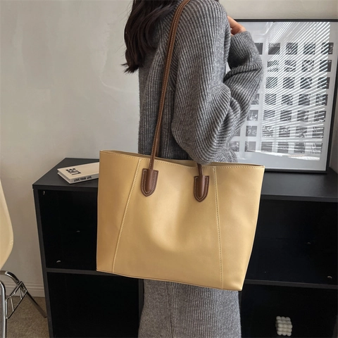 Borsa Tote in Pelle PU da Donna Grande Capacità Minimalista Cuciture a Contrasto Borsa a Tracolla Casual per Pendolari Borsa da Ufficio