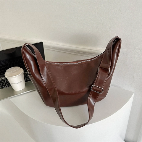 Vintage Large Capacity PU Leather Crescent Hobo Bag For Women Casual Daily Commuting Solid Color Shoulder Crossbody Tote