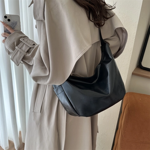 Vintage Large Capacity PU Leather Crescent Hobo Bag For Women Casual Daily Commuting Solid Color Shoulder Crossbody Tote