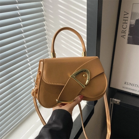 Damen Mode Einfache PU Leder Satteltasche Schultertasche Mit D Metallschnalle Koreanischer Stil Casual Handtasche Umhängetasche