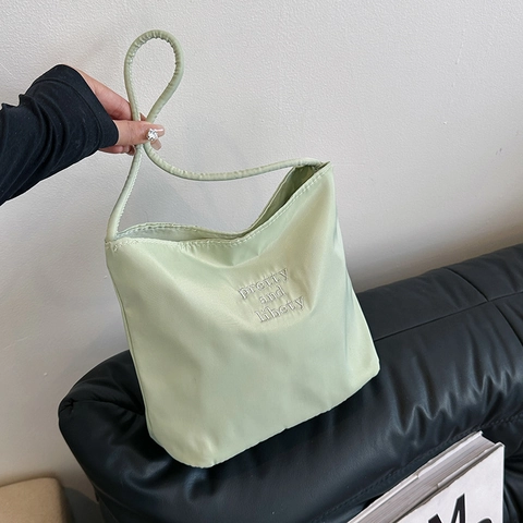 Sac à Épaule en Nylon pour Femmes Style Coréen Broderie de Lettres Sac Seau Sac à Main Décontracté Fourre-tout Léger