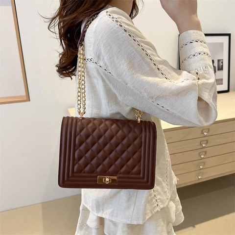 Fashion Korean Quilted Small Square Shoulder Bag For Women PU Leather Crossbody Bag With Metallic Chain Lock Casual Bag
