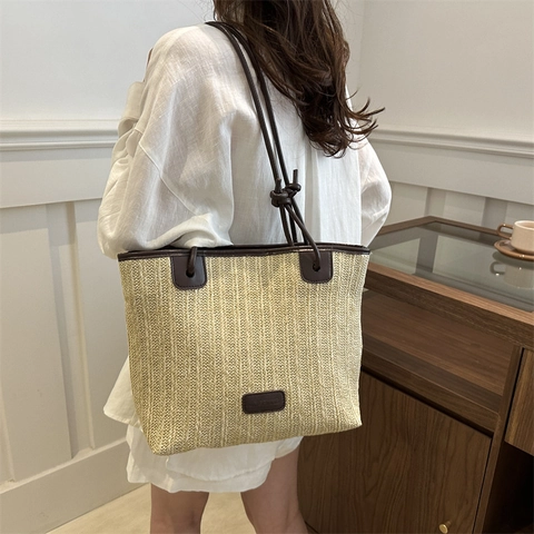 Large Capacity Woven Straw Tote Bag For Women Casual Summer Beach Shoulder Bag With PU Leather Trim And Knot Handle
