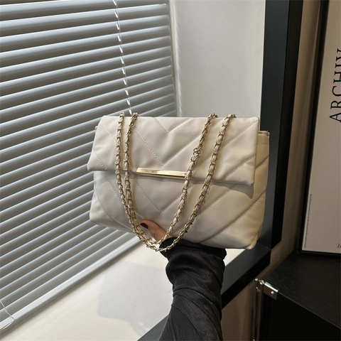 Bolso de Hombro Minimalista de Cuero PU Acolchado Chevron para Mujer Bolso Cuadrado Cruzado con Cadena de Moda Bolso Elegante para Viaje Diario