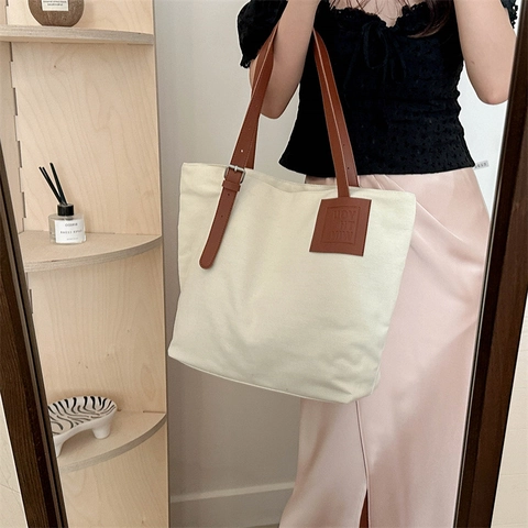 Sac Fourre-Tout en Toile Grande Capacité pour Femmes Sac à Épaule Style Rue Décontracté avec Bandoulière en Cuir Contrasté