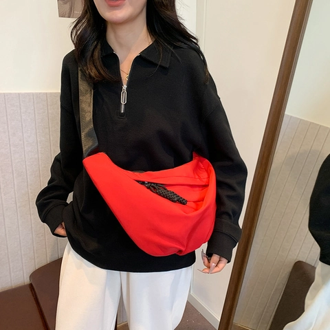 Bolso de Hombro Crescent de Nailon para Mujer Gran Capacidad Bolso Bandolera Dumpling Casual Color Sólido para Estudiante
