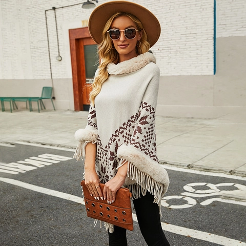 Damen Gestrickter Poncho Umhang Mit Kunstfellkragen Künstliche Perle Quastensaum Schneeflockenmuster Warmer Schal Umhang