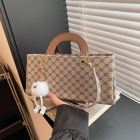 Borsa a Tracolla in Pelle PU con Motivo Monogramma Vintage per Donna Borsa a Mano con Motivo Geometrico Retro con Ciondolo in Peluche