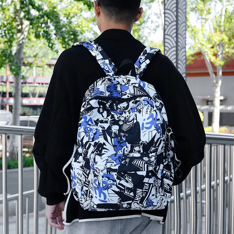 Mochila con Estampado de Grafiti de Moda para Hombres Mujeres Streetwear Gran Capacidad Bolsa Escolar de Nailon Mochila Informal para Portátil con Colgante