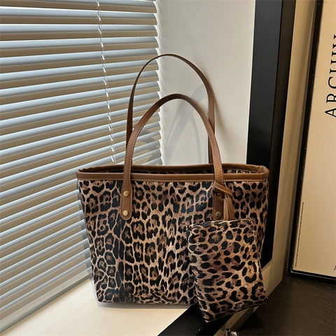 Leopard Print Tote Bag And Pouch Fashionable PU Leather Large Capacity Shoulder Bag For Women Daily Shopping Travel Handbag
