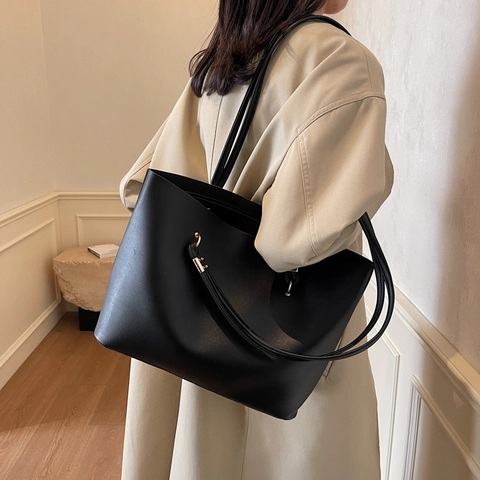 Fashion Women PU Leather Tote Bag Large Capacity Solid Color Shoulder Handbag Minimalist Commuter Street Style Bag