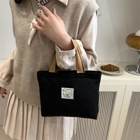 Sac à Main Seau en Toile Minimaliste pour Femme Style Japonais Petit Sac Fourre-tout avec Écusson Ours Dessin Animé
