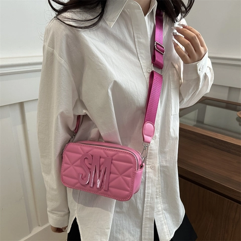 Quilted PU Leather Camera Crossbody Bag With Letter Logo Wide Adjustable Strap Small Square Bag For Women