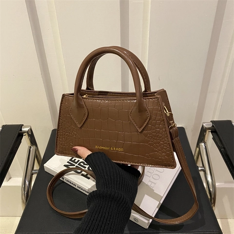Sac à Main Vintage en Cuir PU à Motif Crocodile pour Femme Sac Bandoulière Minimaliste à Double Poignée