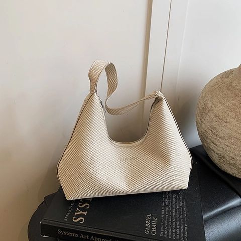 Minimalist Woven Texture PU Leather Hobo Shoulder Bag For Women Solid Color Crescent Underarm Bag Daily Casual Tote Bag