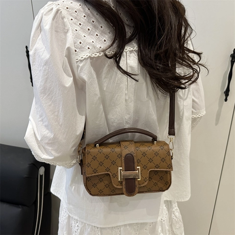 Vintage Monogram Pattern PU Leather Crossbody Bag For Women Fashion Small Square Handbag With Elegant Stitching Metal Buckle