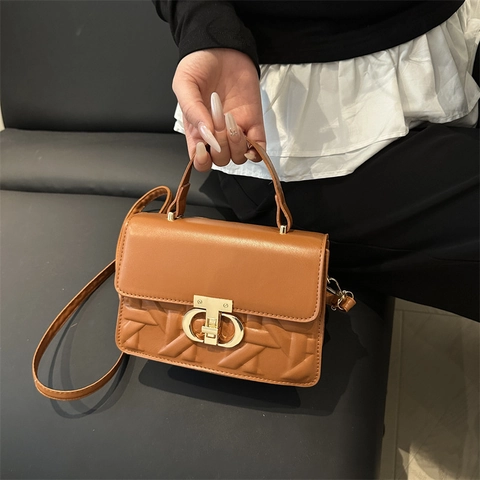 Bolso Bandolera Acolchado de Cuero PU para Mujer Bolso de Mano de Color Sólido Minimalista Con Hebilla de Metal Correa Ajustable Bolso de Hombro