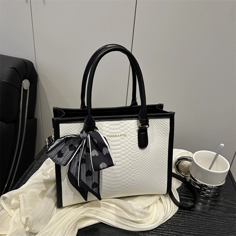 Damen Große Kapazität Tote Umhängetasche Mode Schlangenprägung Handtasche Mit Seidenschal Dekor Schulter Pendeltasche