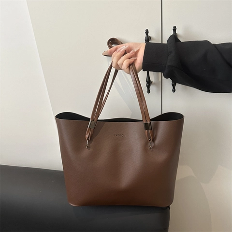 Damen Große Kapazität PU Leder Einkaufstasche Minimalistisch Buchstabendruck Schultertasche Vielseitige Casual Fashion Tasche