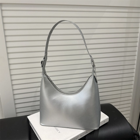 Women Synthetic Leather Shoulder Bag Fashionable Solid Color Half Moon Hobo Underarm Bag Elegant Topstitching Daily Commute Handbag
