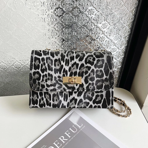 Damen Umhängetasche Mit Leopardenmuster Vintage PU Leder Kette Schultertasche Gold Drehverschluss Mode Quadratische Klappenbörse