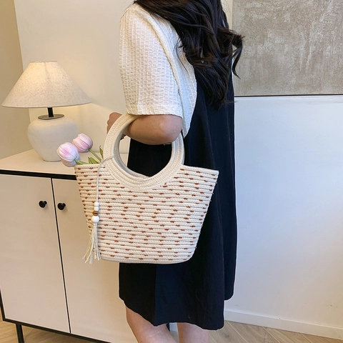 Damen Mode Gewebt Eimertasche Große Kapazität Punktmuster Schultertasche Casual Sommer Strand Strohtasche Quaste Rundgriff