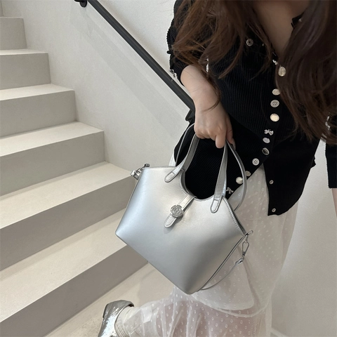 Bolso de Balde de Moda de Cuero PU para Mujer Bolso de Bandolera Minimalista de Color Sólido Bolso de Mano con Correa Única Ajustable