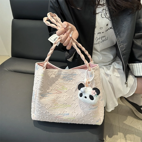 Damen Große Kapazität Gesteppte Tragetasche Regenbogen Stickerei Umhängetasche Mit Panda Anhänger Geflochtener Griff Handtasche