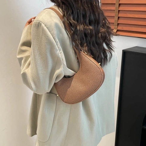 Bolso Vintage de Cuero PU con Forma de Media Luna para Mujer Bolso de Hombro Simple de Color Sólido Bolso de Mano Diario