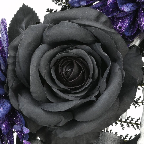 Ghirlanda Decorativa Gotica di Halloween Con Rose Artificiali Nere Teschio Glitter Viola e Mani di Scheletro per Porta