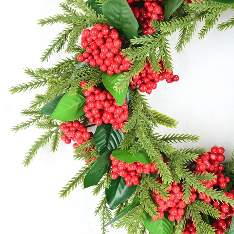 Künstlicher Weihnachtskranz Mit Roten Beeren Und Kiefernnadeln Für Die Haustürdekoration Festlicher Wandschmuck