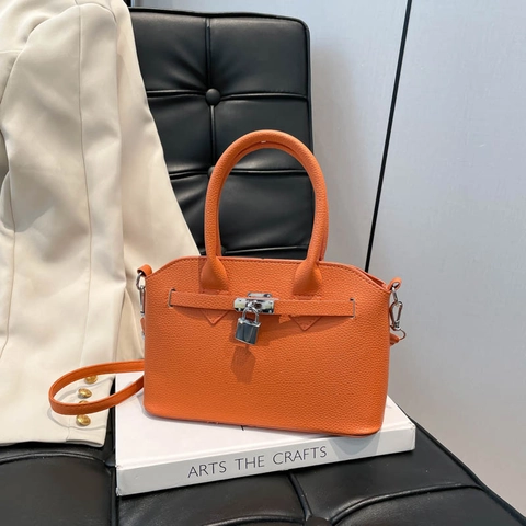 Borsa a Tracolla in Pelle PU di Alta Qualità per Donna Stile Coreano Borsa a Mano Casual con Design a Serratura per Pendolari