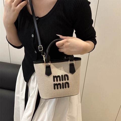 Sac Bandoulière Décontracté en Toile Patchwork pour Femmes Lettre Couture Contraste Bandoulière Unique Boucle Magnétique Sac Tote